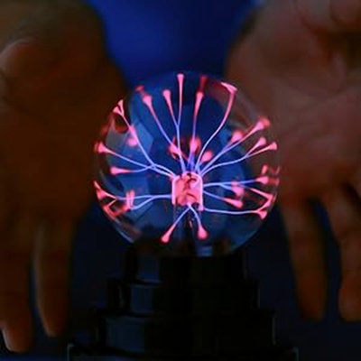 DQTYE Plasma Ball 3 Inch Touch Sensitive Lightning Effects Globe Portable USB/Battery Plasma Lamp for Home Office Party Decoration